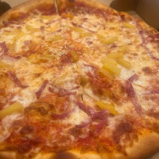 Hawaiian Pizza