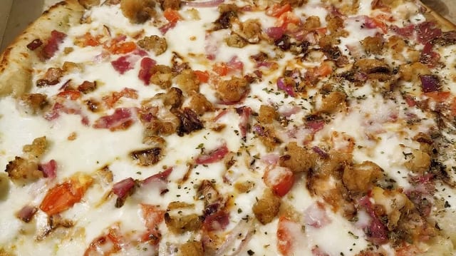 Chicken Alfredo Pizza.