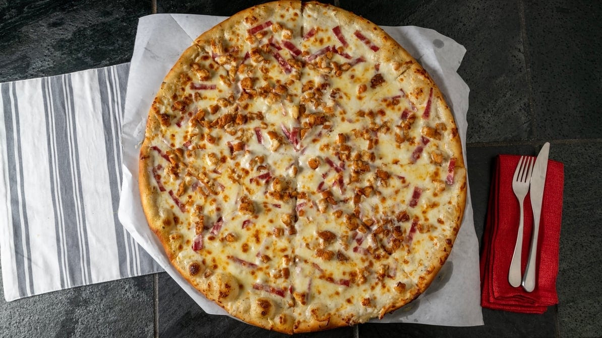 Ranch Chicken Bacon Pizza.