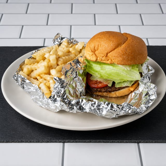 Cheeseburger Deluxe.